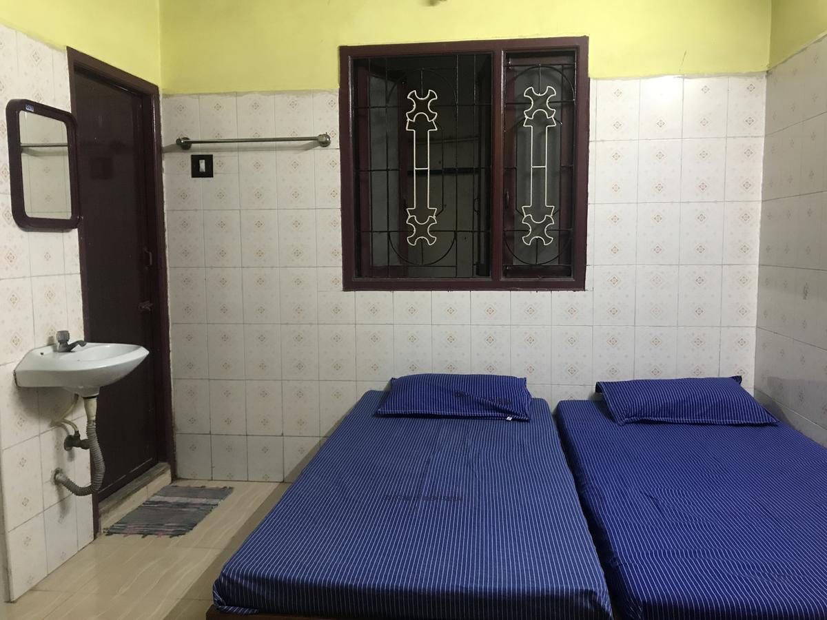 Merit Guest House Chennai Exteriör bild